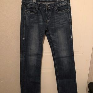 Cowgirl Tuff Co. Blue Jeans Women's size w:32 l:35